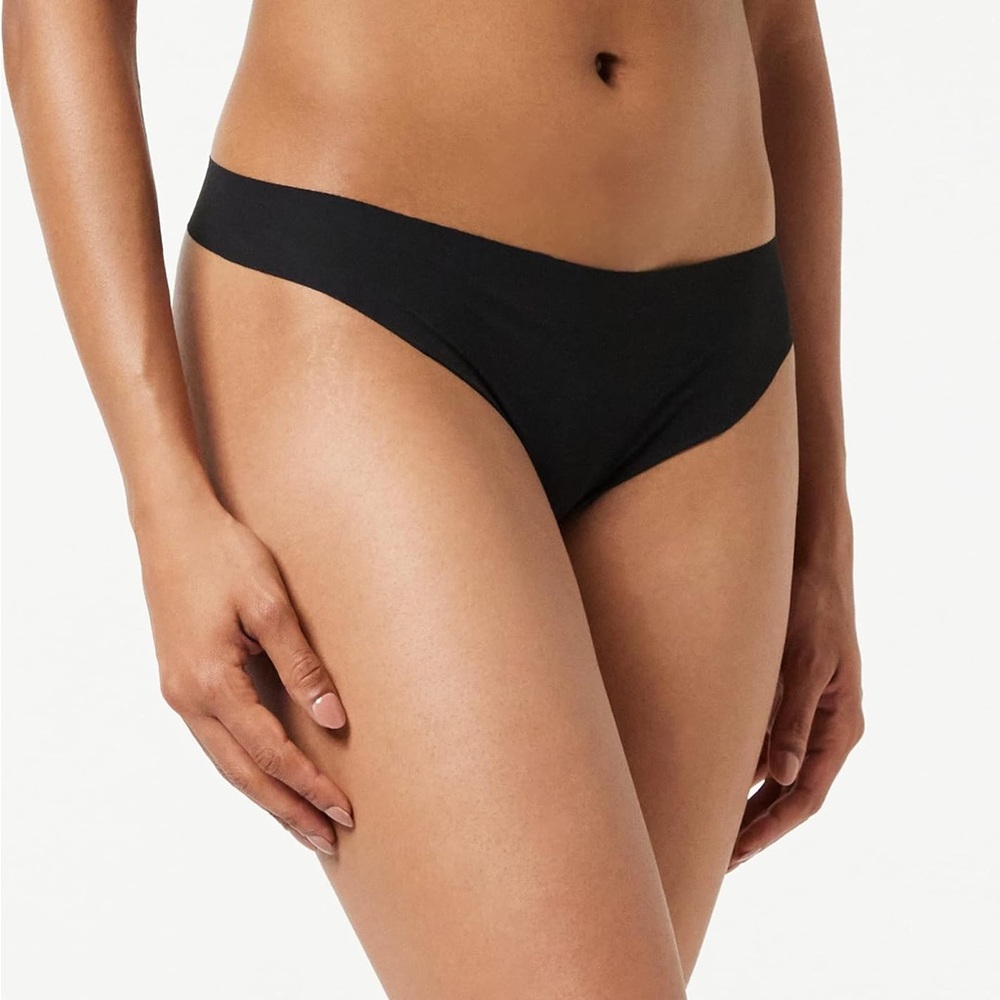 Iris‎ Lilly Women’s Seamless Thongs 5 Pack NWT
